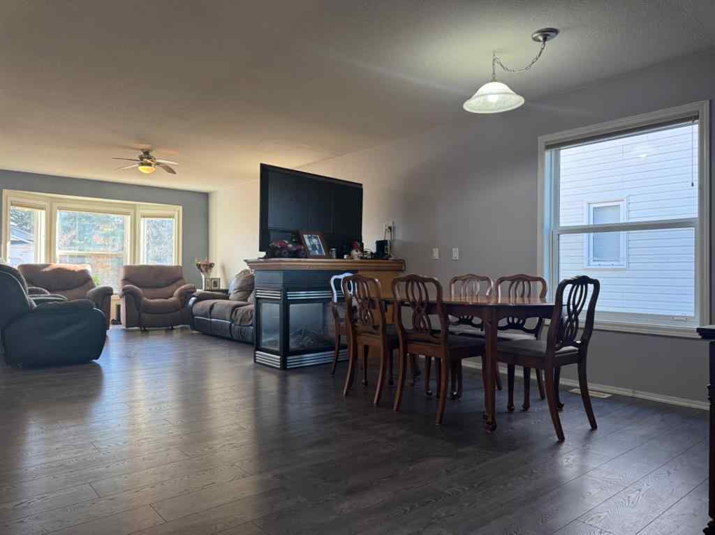 MLS® A2266258 - 4953 49 Street  in NONE Sedgewick, Residential