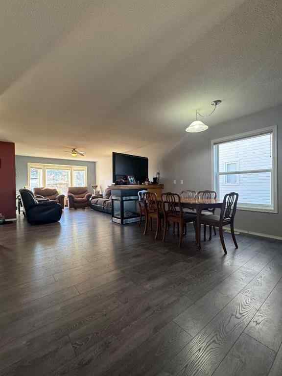 MLS® A2266258 - 4953 49 Street  in NONE Sedgewick, Residential