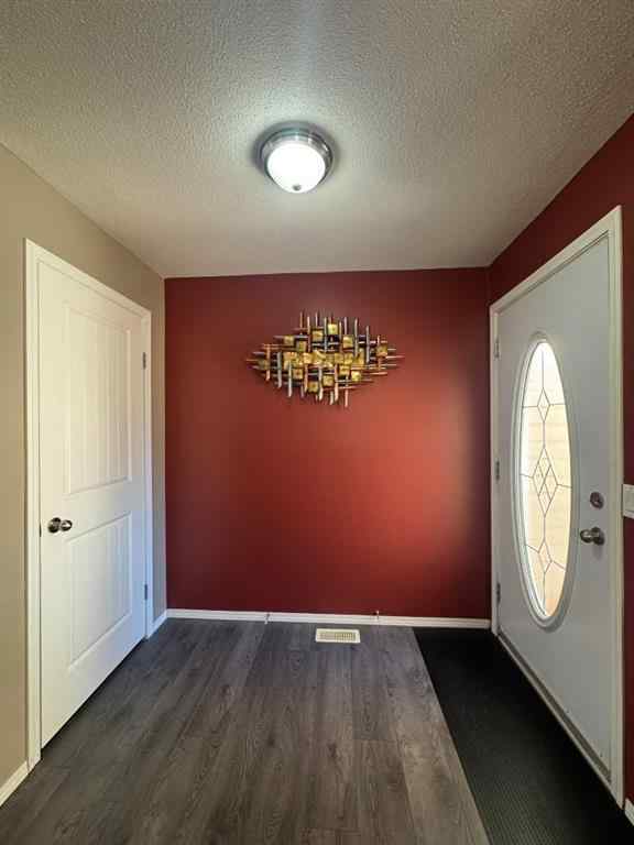 MLS® A2266258 - 4953 49 Street  in NONE Sedgewick, Residential