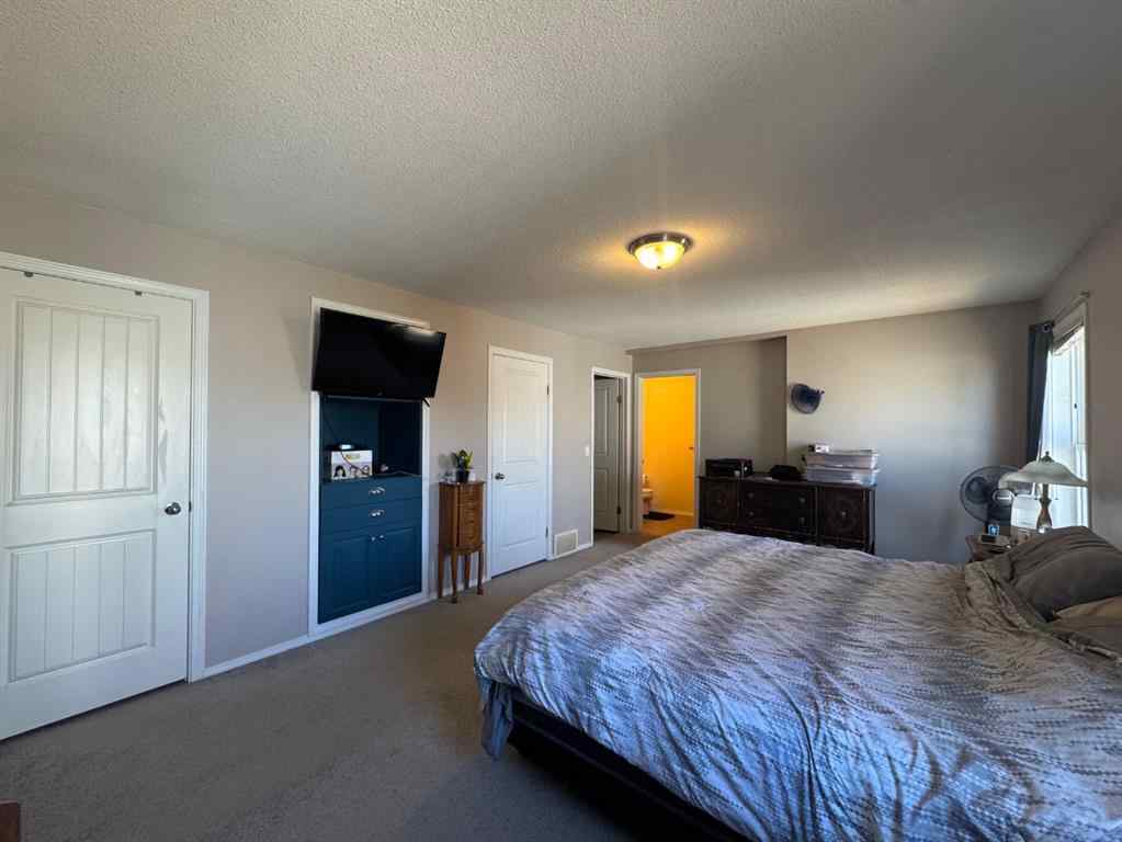 MLS® A2266258 - 4953 49 Street  in NONE Sedgewick, Residential