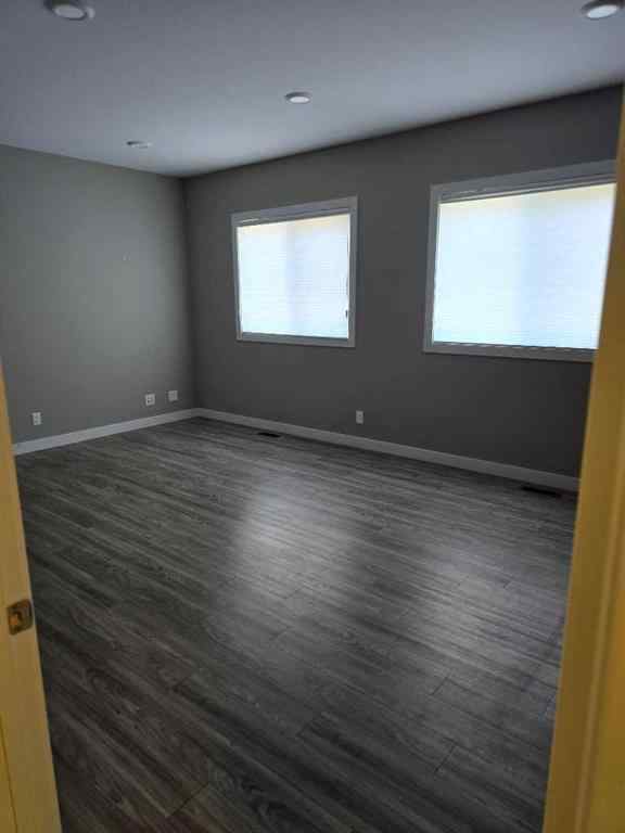 MLS® A2266264 - 110 Pelican Place  in Pierview Sylvan Lake, Commercial
