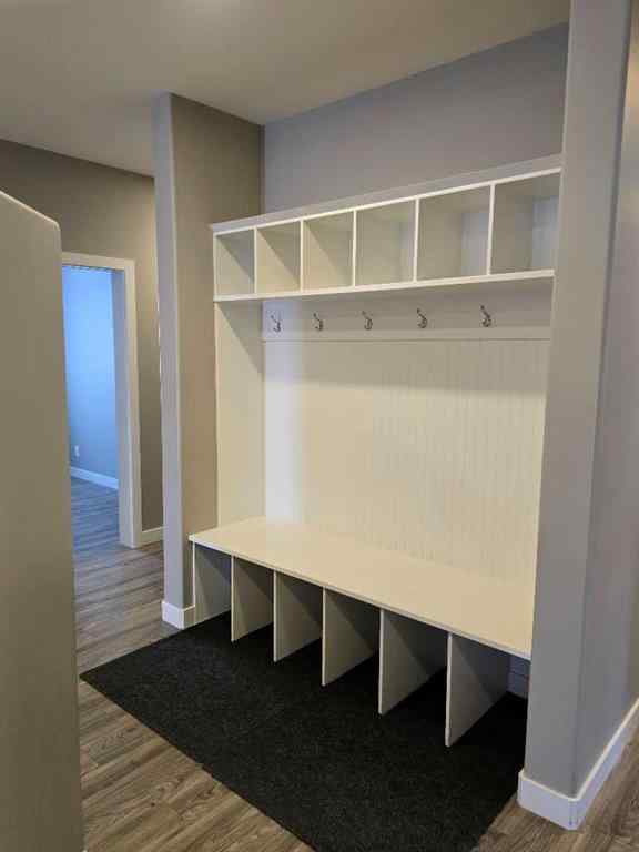 MLS® A2266264 - 110 Pelican Place  in Pierview Sylvan Lake, Commercial