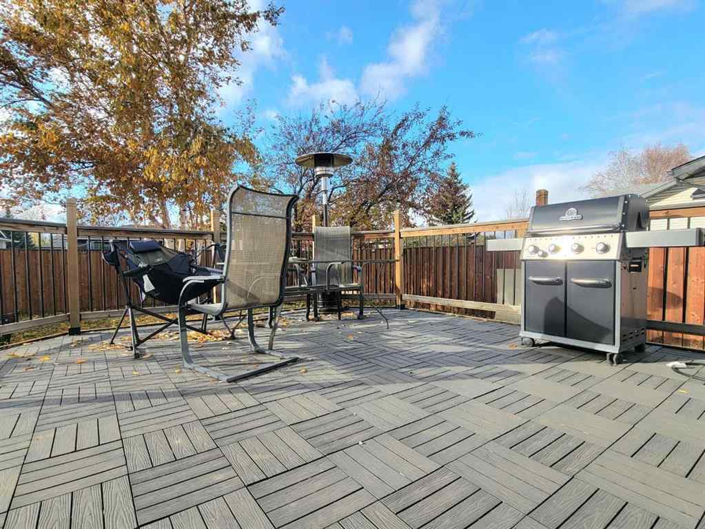 MLS&reg; # A2266267 - 6626 94 Street  in Country Club Estates Grande Prairie, Residential Open Houses