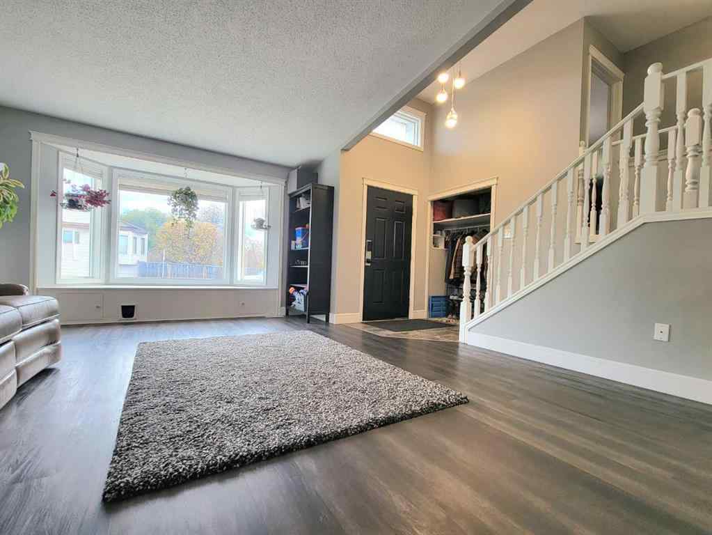 MLS&reg; # A2266267 - 6626 94 Street  in Country Club Estates Grande Prairie, Residential Open Houses