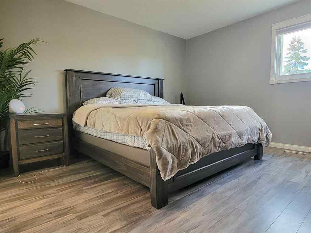 MLS&reg; # A2266267 - 6626 94 Street  in Country Club Estates Grande Prairie, Residential Open Houses