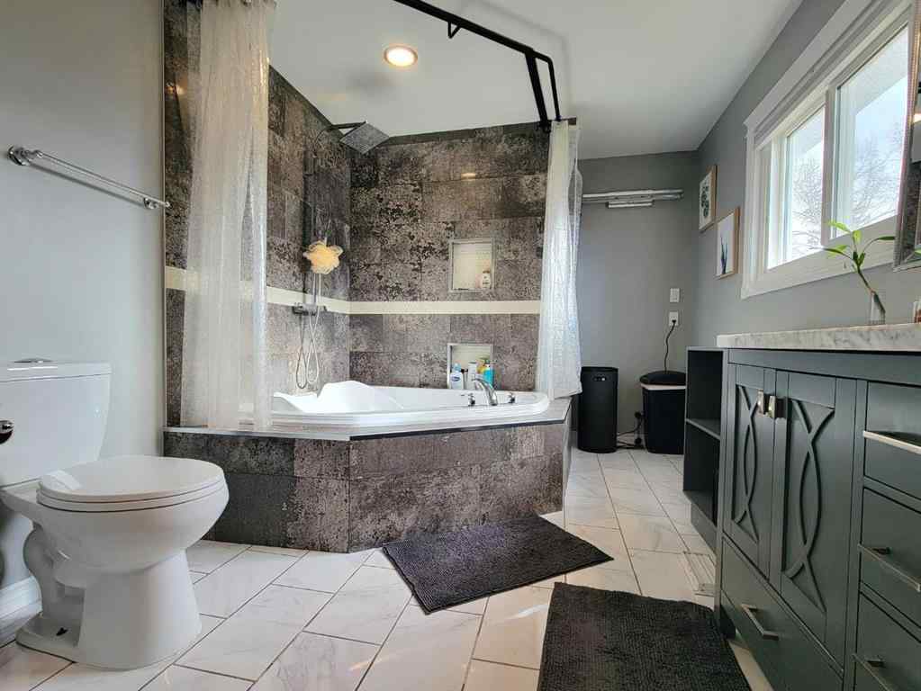 MLS&reg; # A2266267 - 6626 94 Street  in Country Club Estates Grande Prairie, Residential Open Houses