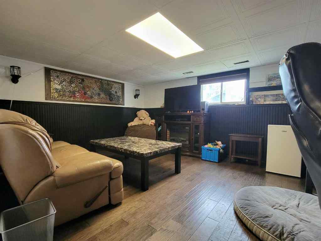 MLS&reg; # A2266267 - 6626 94 Street  in Country Club Estates Grande Prairie, Residential Open Houses