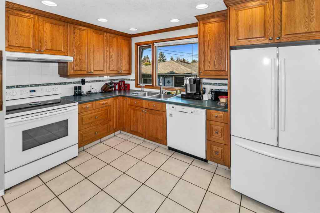 MLS® A2266268 - 46 Marbrooke Circle NE in Marlborough Calgary, Residential