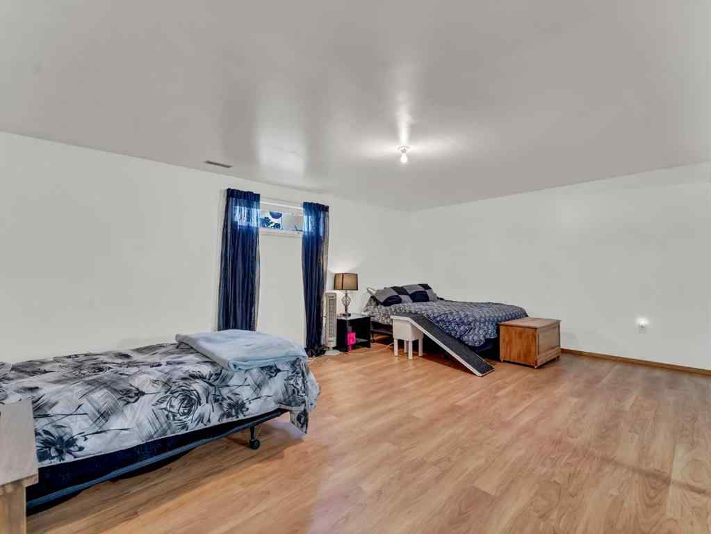 MLS® A2266272 - 27 Turner Drive SE in Ross Glen Medicine Hat, Residential