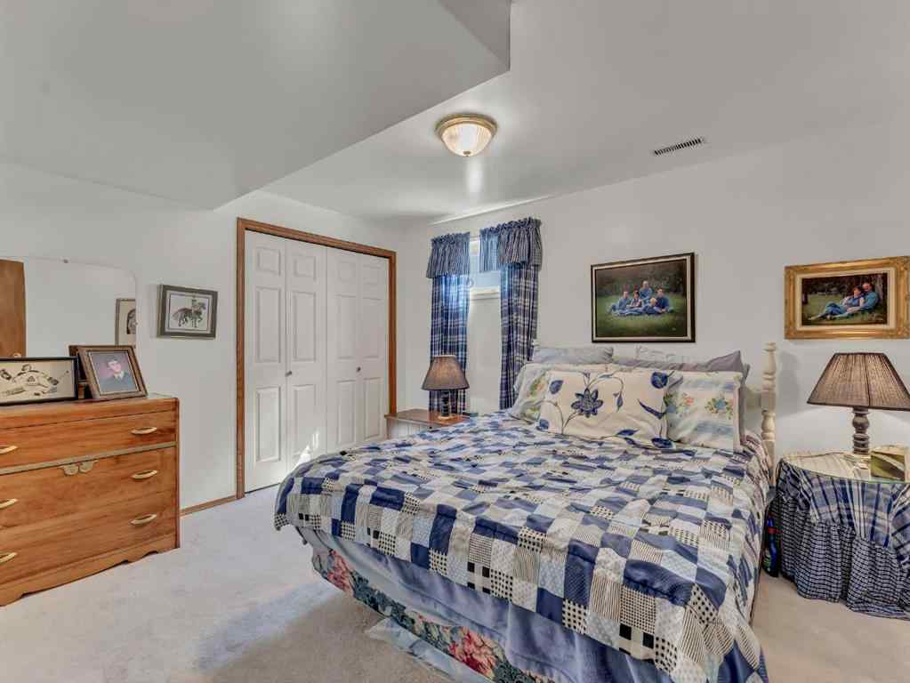 MLS® A2266272 - 27 Turner Drive SE in Ross Glen Medicine Hat, Residential