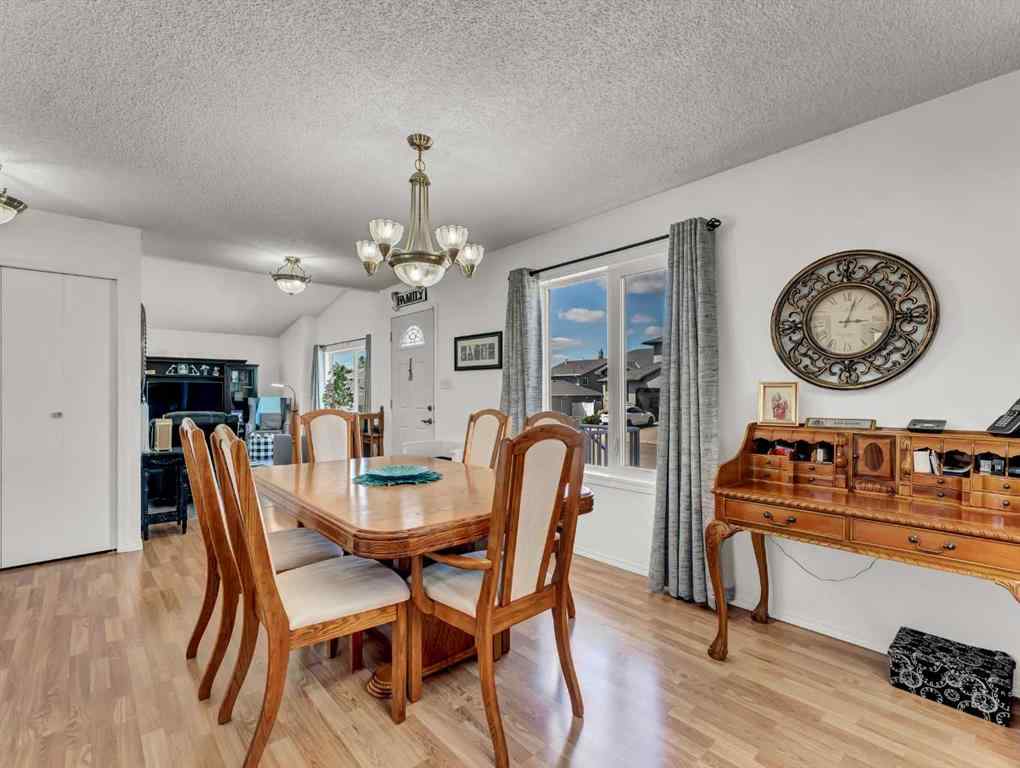 MLS® A2266272 - 27 Turner Drive SE in Ross Glen Medicine Hat, Residential