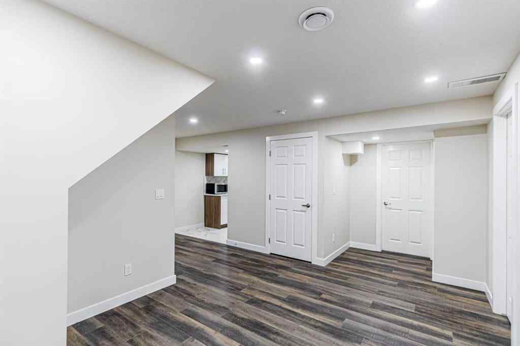 MLS® A2266274 - 1430 Kings Heights Boulevard SE in Kings Heights Airdrie, Residential