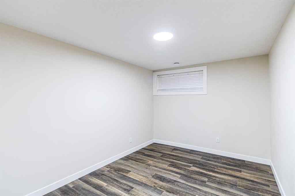 MLS® A2266274 - 1430 Kings Heights Boulevard SE in Kings Heights Airdrie, Residential