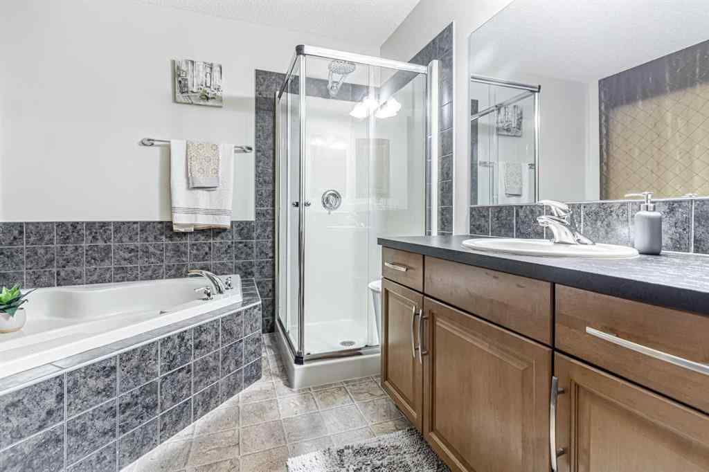 MLS® A2266274 - 1430 Kings Heights Boulevard SE in Kings Heights Airdrie, Residential