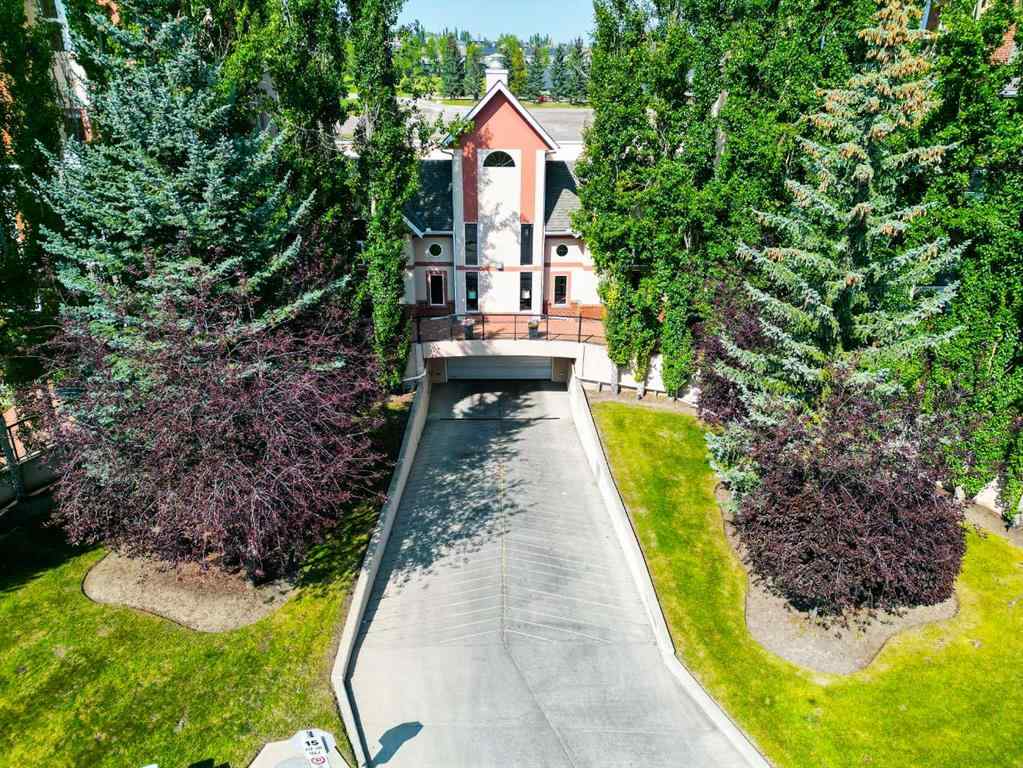 MLS® A2266277 - Unit #242 30 Sierra Morena Landing SW in Signal Hill Calgary, Residential