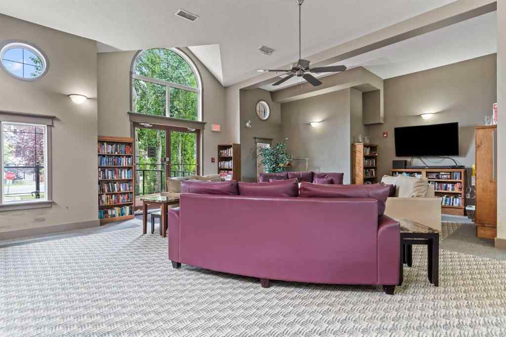 MLS® A2266277 - Unit #242 30 Sierra Morena Landing SW in Signal Hill Calgary, Residential