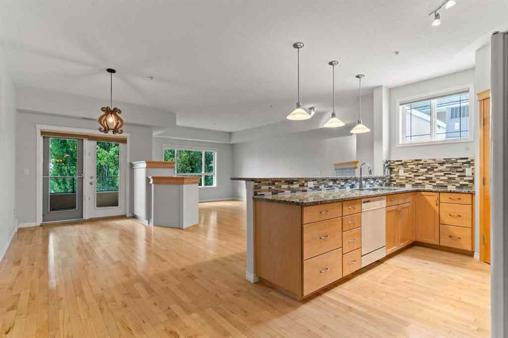 MLS® A2266277 - Unit #242 30 Sierra Morena Landing SW in Signal Hill Calgary, Residential