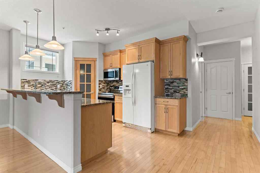 MLS® A2266277 - Unit #242 30 Sierra Morena Landing SW in Signal Hill Calgary, Residential