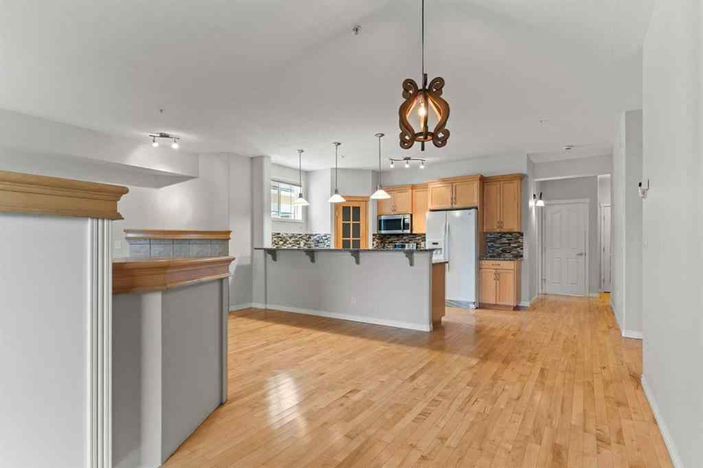 MLS® A2266277 - Unit #242 30 Sierra Morena Landing SW in Signal Hill Calgary, Residential