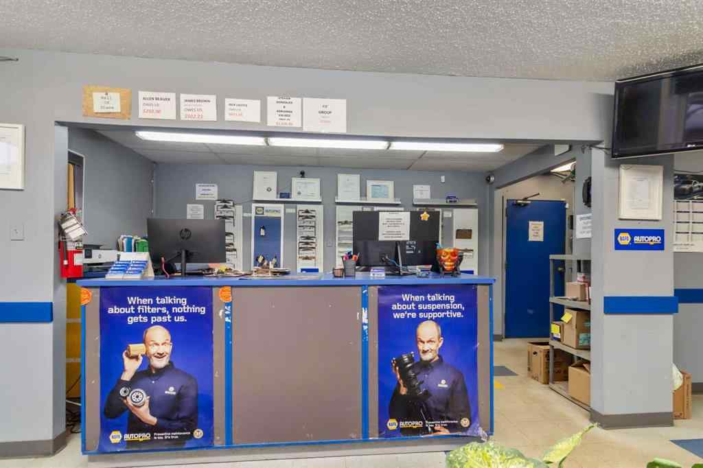 MLS® A2266278 - 8102 Manning Avenue  in Downtown Fort McMurray, Commercial