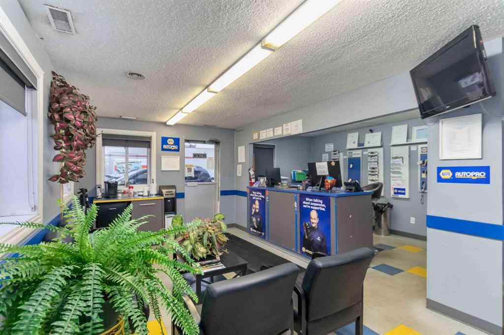 MLS® A2266278 - 8102 Manning Avenue  in Downtown Fort McMurray, Commercial