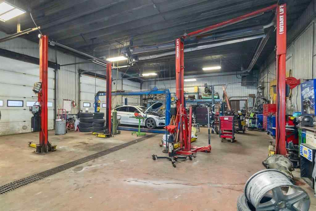 MLS® A2266278 - 8102 Manning Avenue  in Downtown Fort McMurray, Commercial