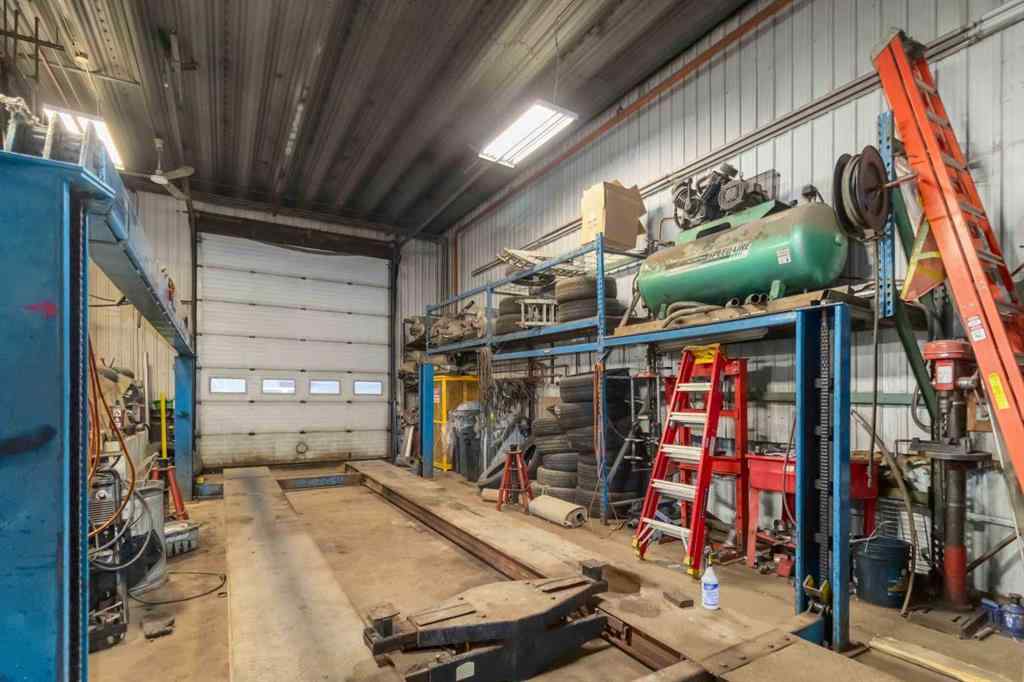 MLS® A2266278 - 8102 Manning Avenue  in Downtown Fort McMurray, Commercial