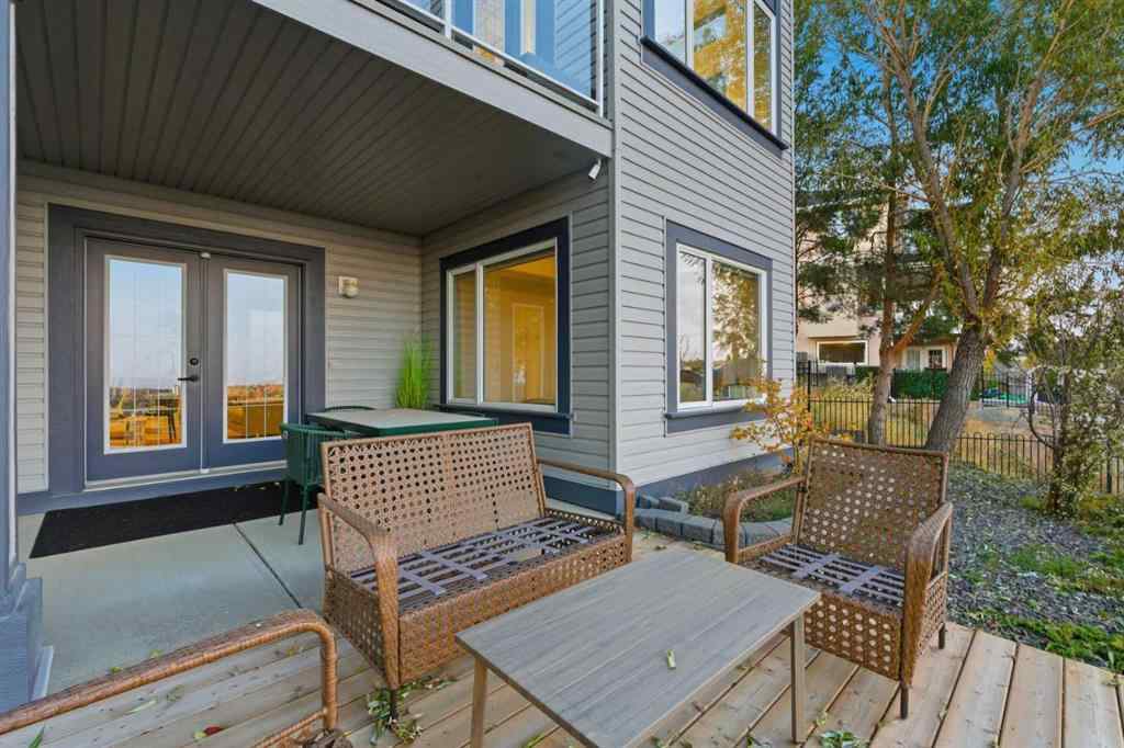 MLS® A2266282 - 146 Springbluff Heights SW in Springbank Hill Calgary, Residential