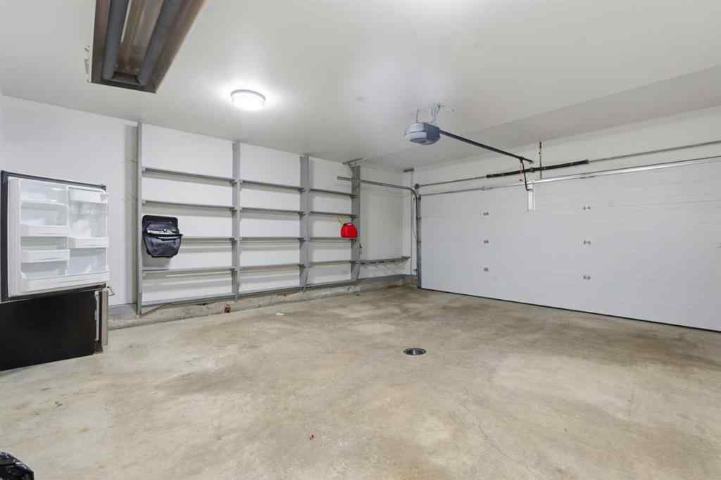 MLS® A2266282 - 146 Springbluff Heights SW in Springbank Hill Calgary, Residential