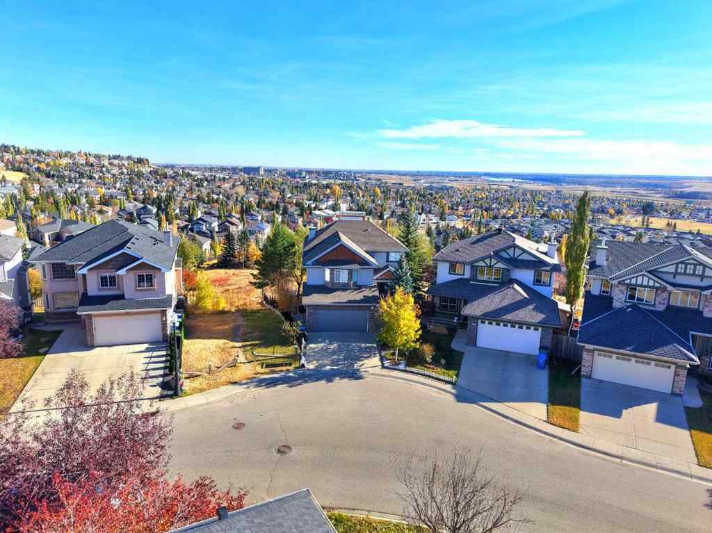 MLS® A2266282 - 146 Springbluff Heights SW in Springbank Hill Calgary, Residential