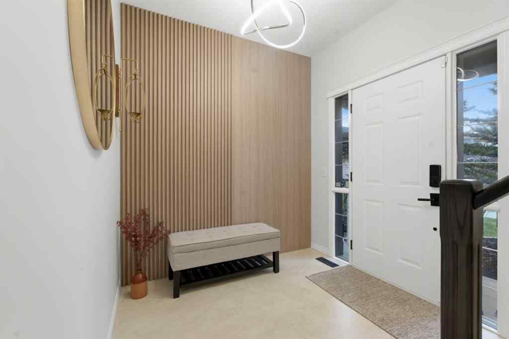 MLS® A2266282 - 146 Springbluff Heights SW in Springbank Hill Calgary, Residential