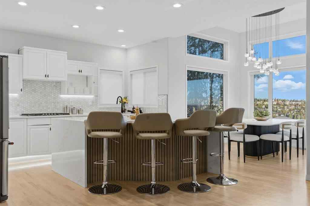 MLS® A2266282 - 146 Springbluff Heights SW in Springbank Hill Calgary, Residential