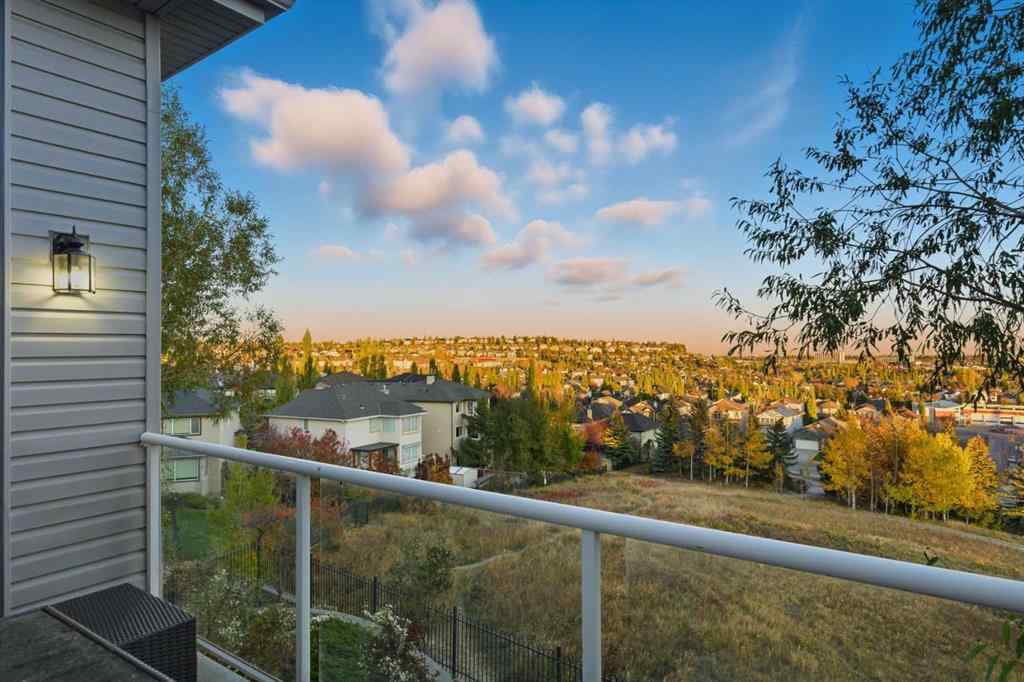 MLS® A2266282 - 146 Springbluff Heights SW in Springbank Hill Calgary, Residential
