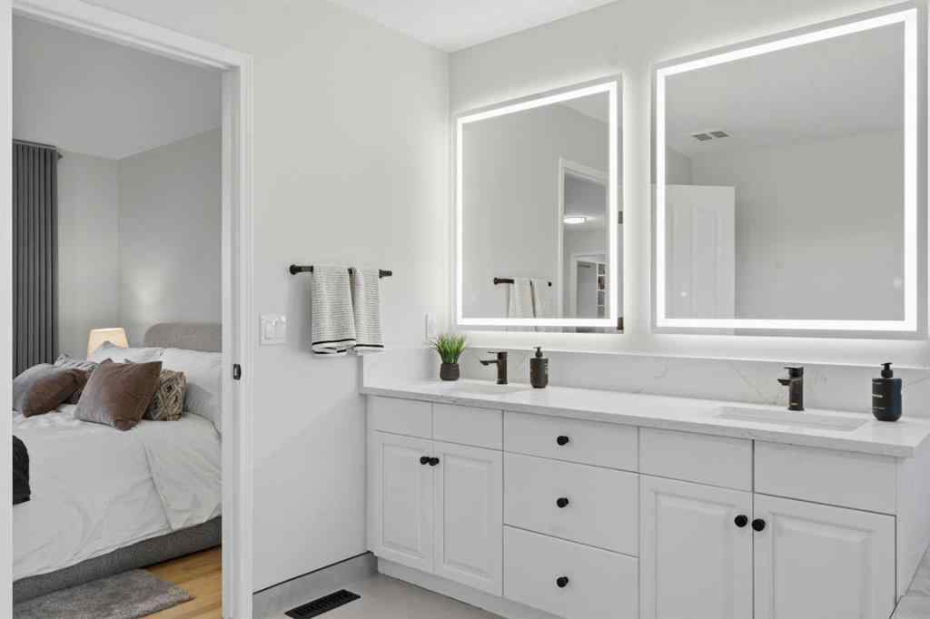 MLS® A2266282 - 146 Springbluff Heights SW in Springbank Hill Calgary, Residential