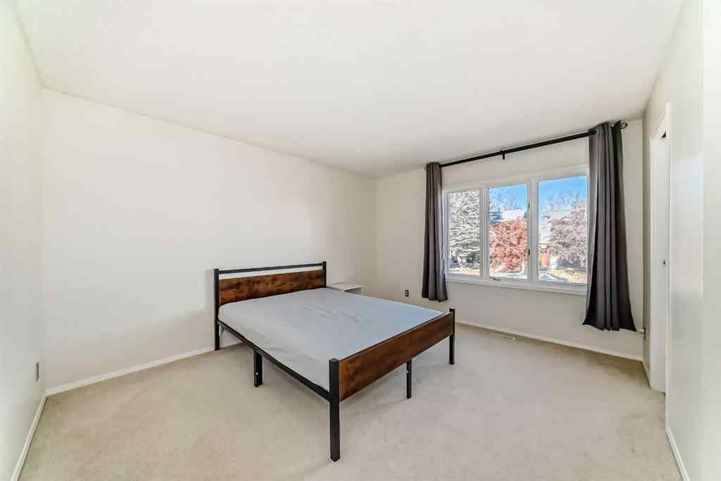 MLS® A2266284 - 172 Sunvale Crescent SE in Sundance Calgary, Residential