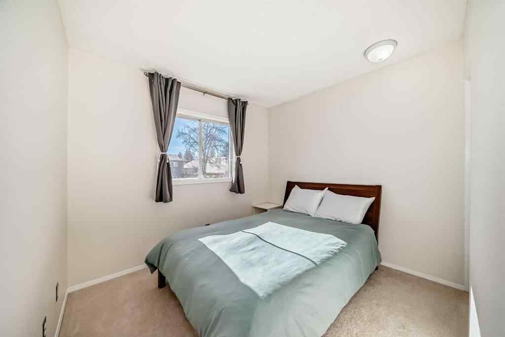 MLS® A2266284 - 172 Sunvale Crescent SE in Sundance Calgary, Residential