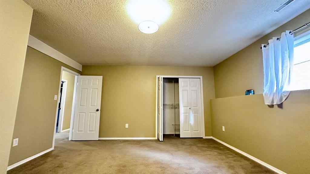 MLS® A2266285 - 9105 113A Avenue  in Crystal Heights Grande Prairie, Rental