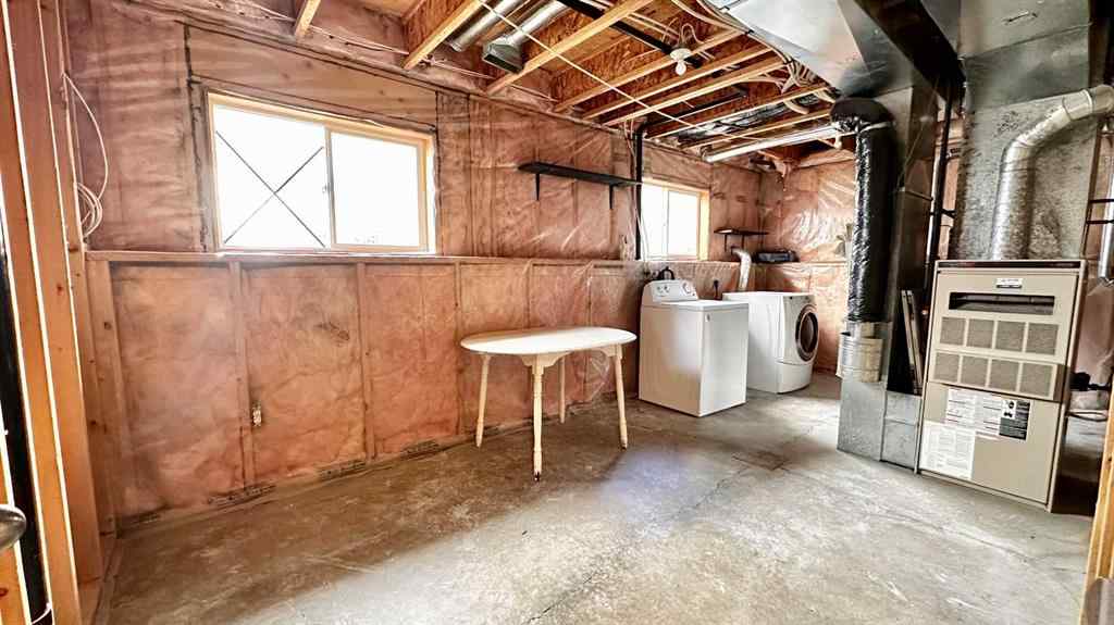 MLS® A2266285 - 9105 113A Avenue  in Crystal Heights Grande Prairie, Rental