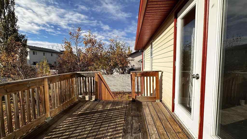 MLS® A2266285 - 9105 113A Avenue  in Crystal Heights Grande Prairie, Rental