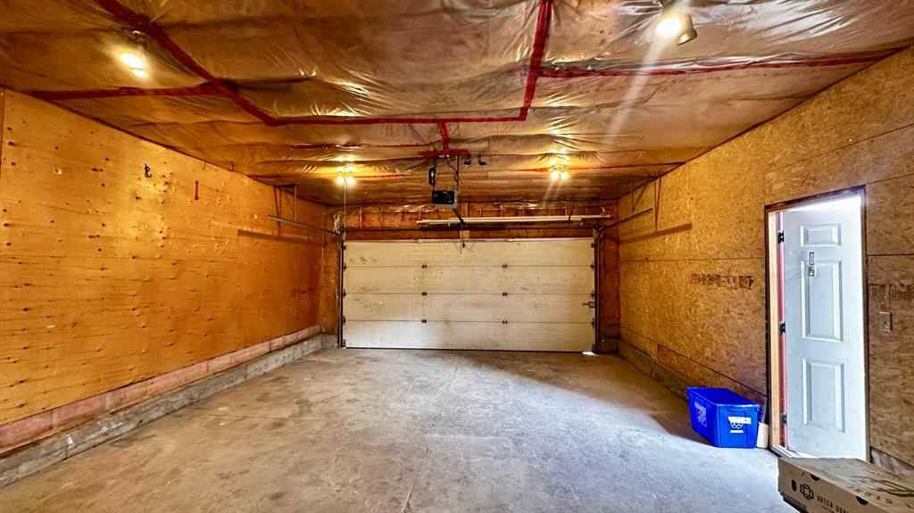 MLS® A2266285 - 9105 113A Avenue  in Crystal Heights Grande Prairie, Rental