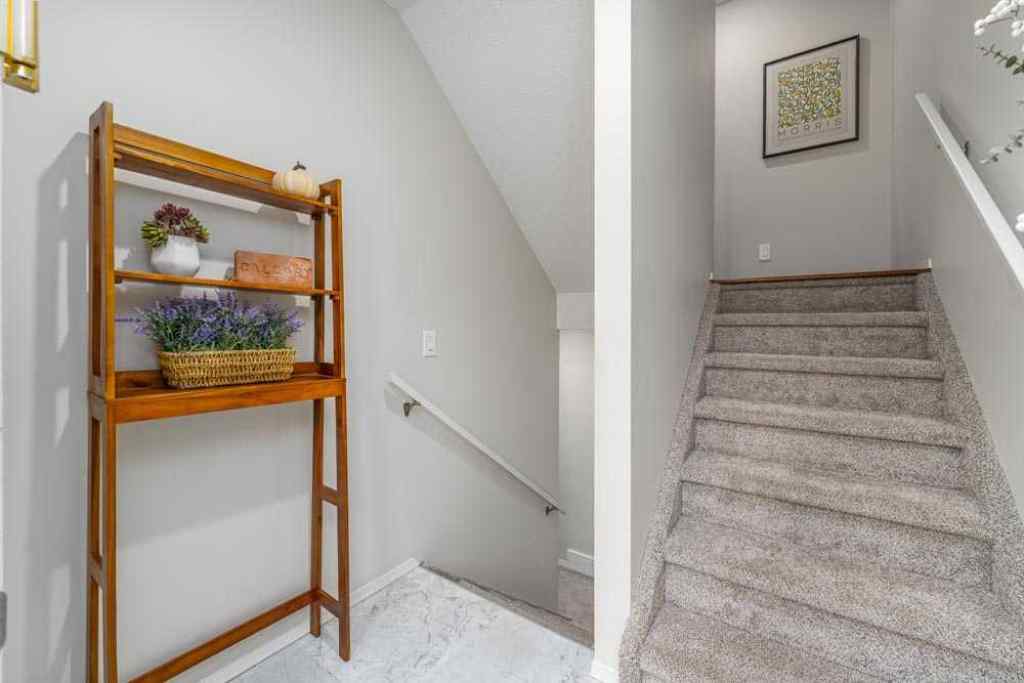 MLS® A2266287 - Unit #1 2216 29 Street SW in Killarney/Glengarry Calgary, Residential