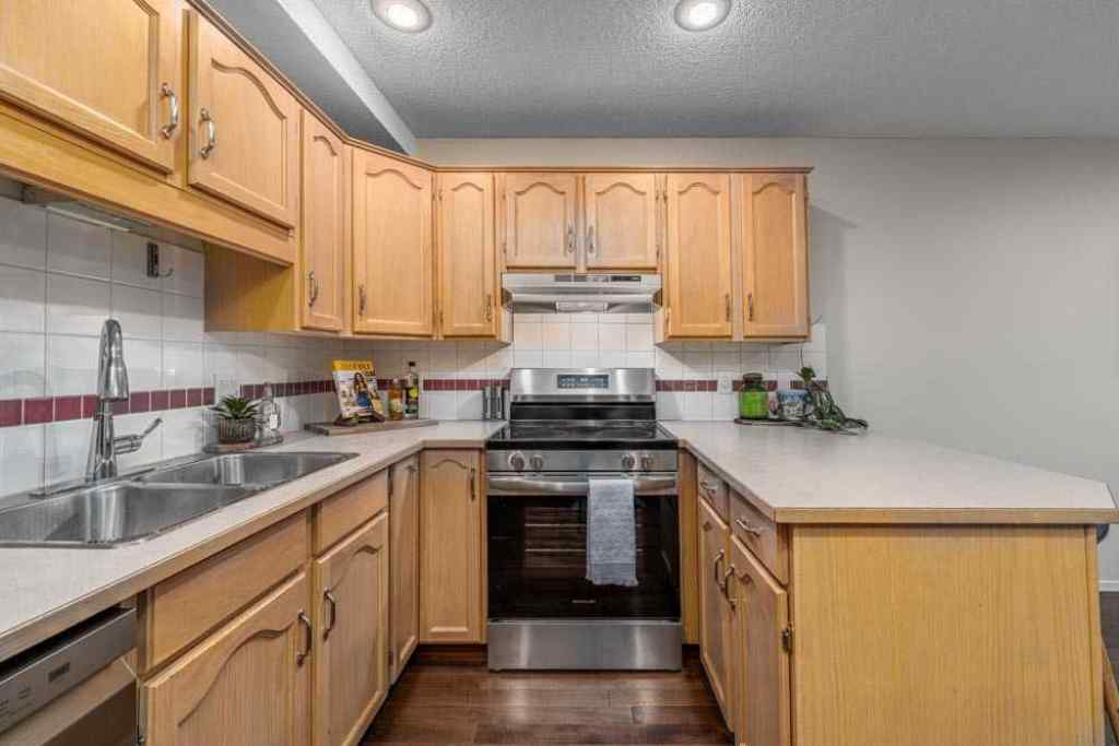 MLS® A2266287 - Unit #1 2216 29 Street SW in Killarney/Glengarry Calgary, Residential