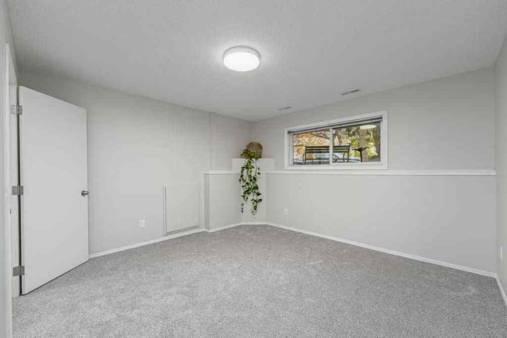 MLS® A2266287 - Unit #1 2216 29 Street SW in Killarney/Glengarry Calgary, Residential