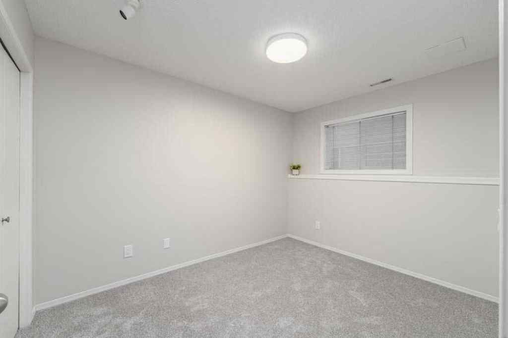 MLS® A2266287 - Unit #1 2216 29 Street SW in Killarney/Glengarry Calgary, Residential