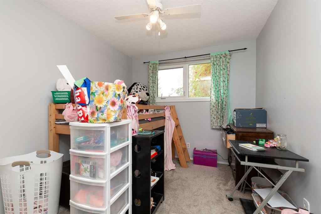 MLS® A2266288 - 1907 18 Street N in Winston Churchill Lethbridge, Residential