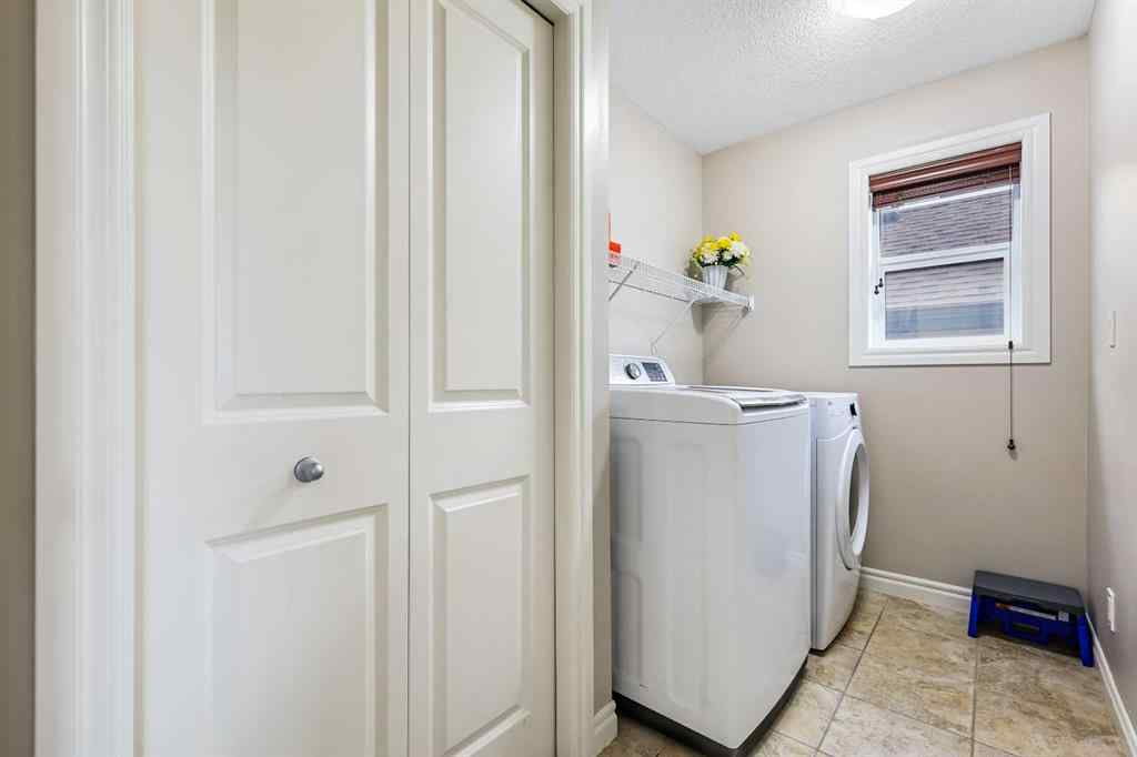 MLS® A2266291 - 341 Bridleridge View SW in Bridlewood Calgary, Residential