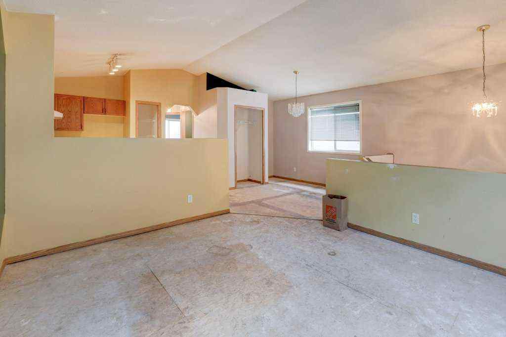 MLS® A2266293 - 181 Martin Crossing Way NE in Martindale Calgary, Residential