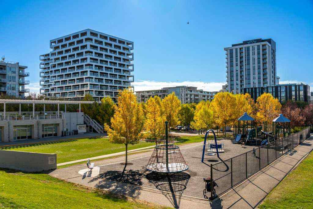 MLS® A2266294 - 411 10 Street NE in Bridgeland/Riverside Calgary, Residential