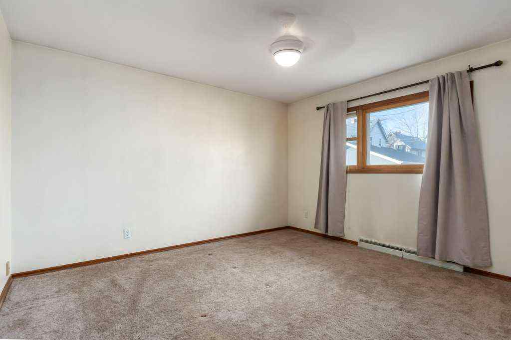 MLS® A2266294 - 411 10 Street NE in Bridgeland/Riverside Calgary, Residential