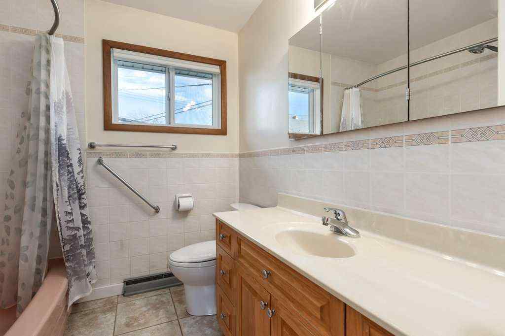 MLS® A2266294 - 411 10 Street NE in Bridgeland/Riverside Calgary, Residential